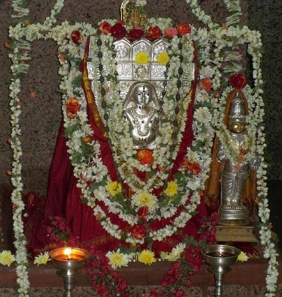 SHAKAMBARI RAYARU